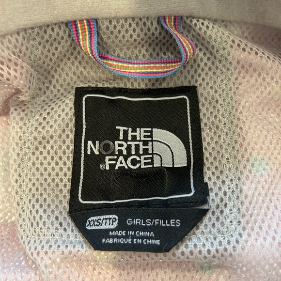 Northface Girls Pink Polka Dot Rain Jacket, XXS. - Picture 8 of 14